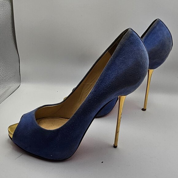 Kate 85 suede pumps in blue - Christian Louboutin | Mytheresa Christian Louboutin Blue Suede Peep-Toe Pumps – Size 38 (US 7.5-8)